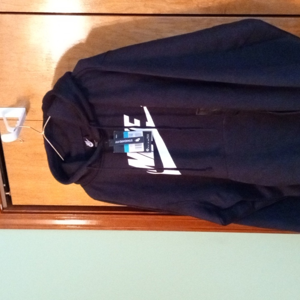 New Nike sweatshirt